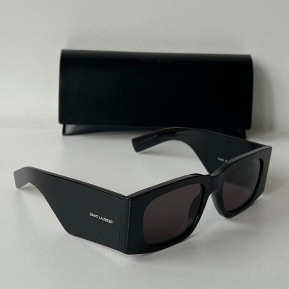 NEW Saint Laurent SL654 Sunglasses in Black $545 - Picture 2 of 9